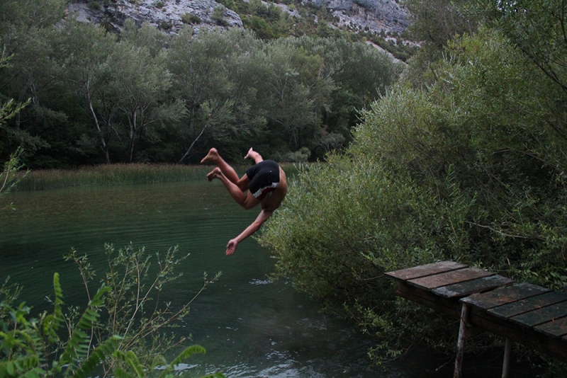 je izvea trostruki axl i salto i to mu nije bilo dovoljno za dobit Glistu svemogućeg