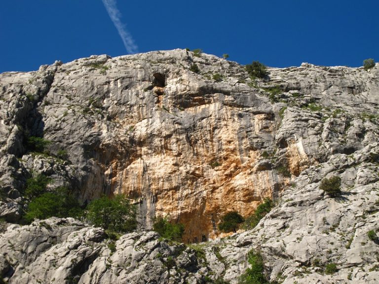 Napadnuto Plandišće!